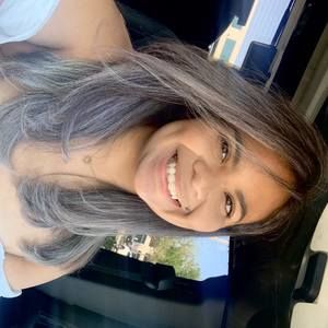 Meet your Posher, Gloria